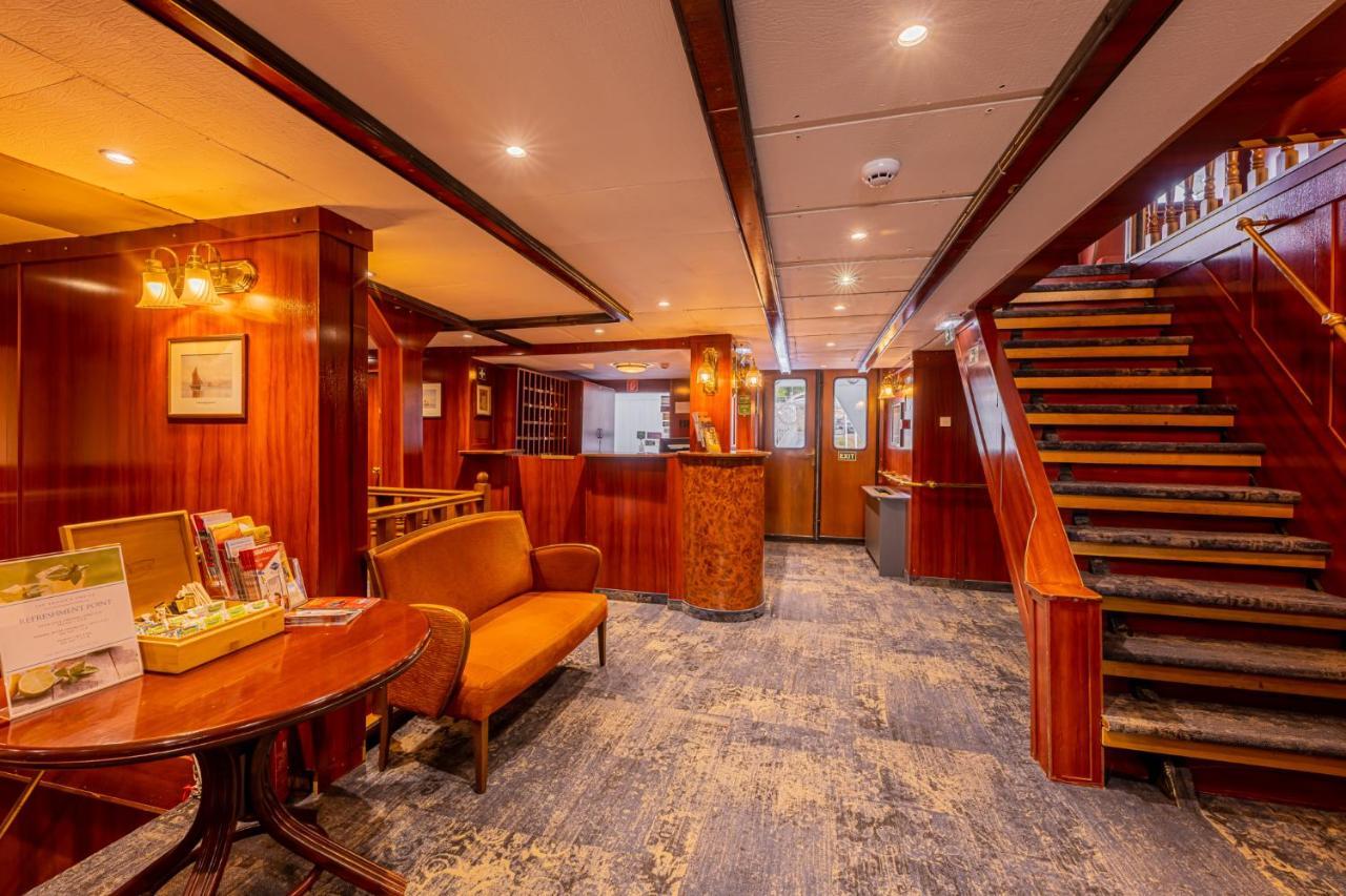 Fortuna Boat Botel Budapest