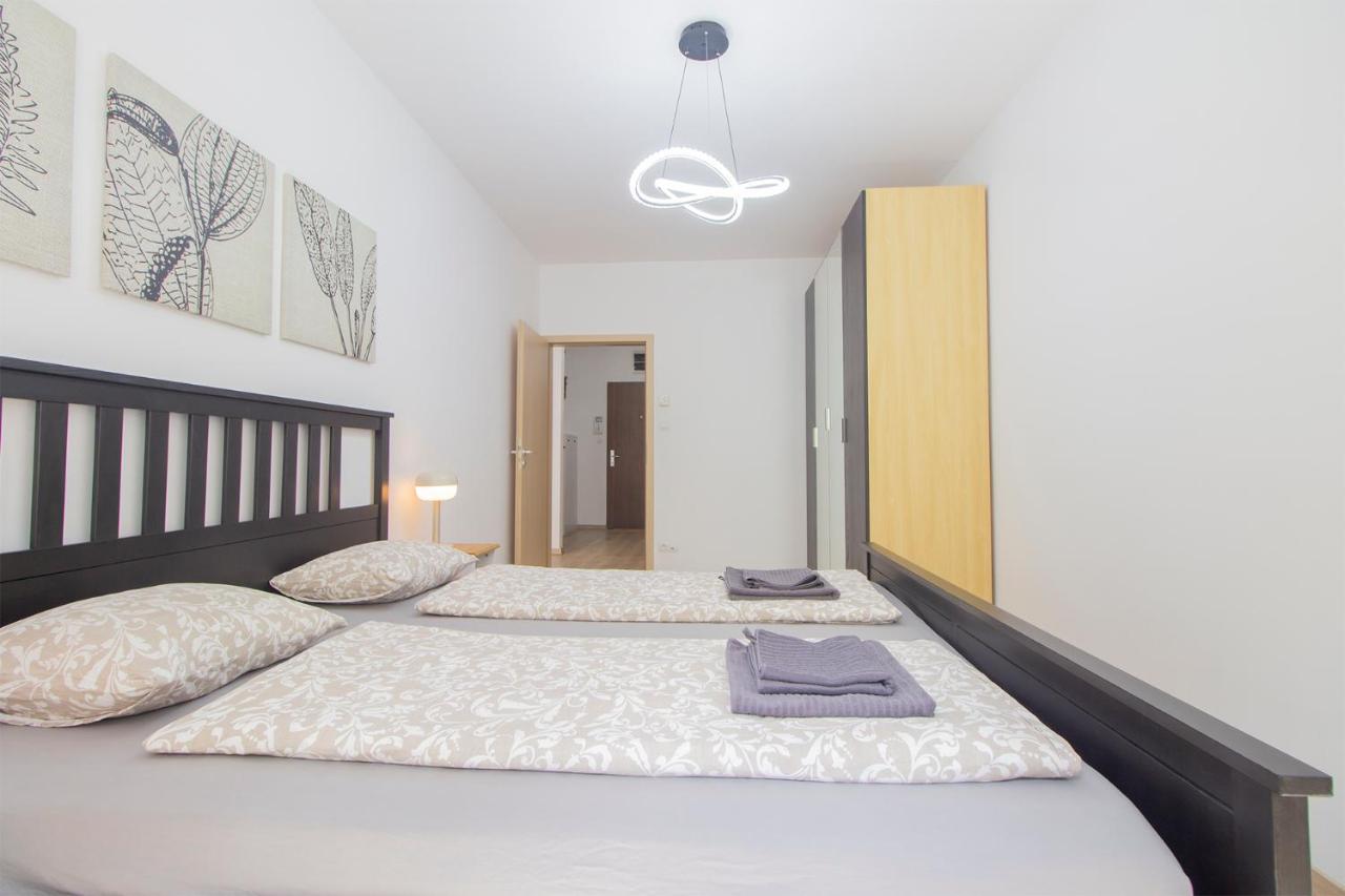 Spring House With Free Private Parking * Budapest
