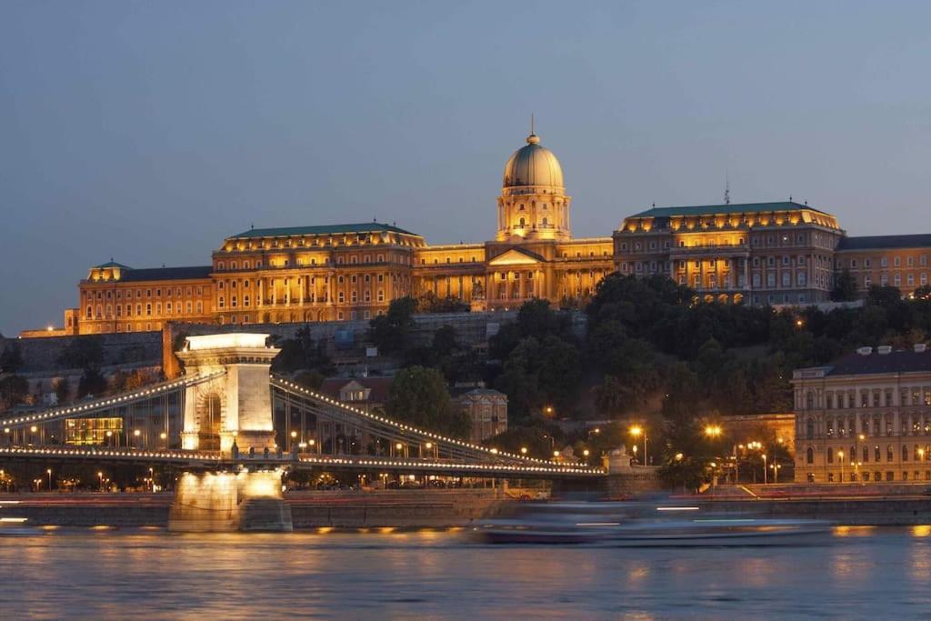Bluebellhome-castle District * Budapest
