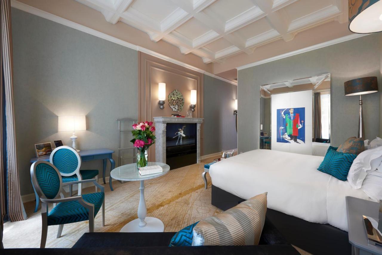 Aria By Library Collection Hotel