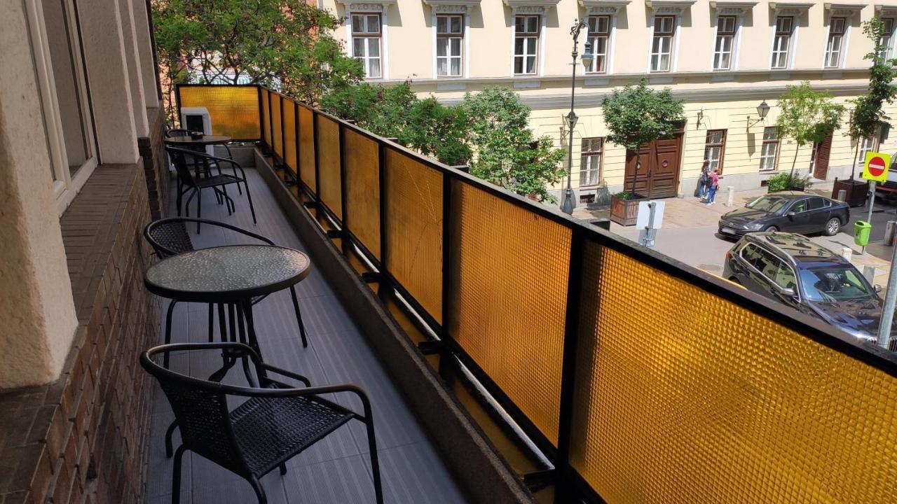 Appartement Asboth Taylor