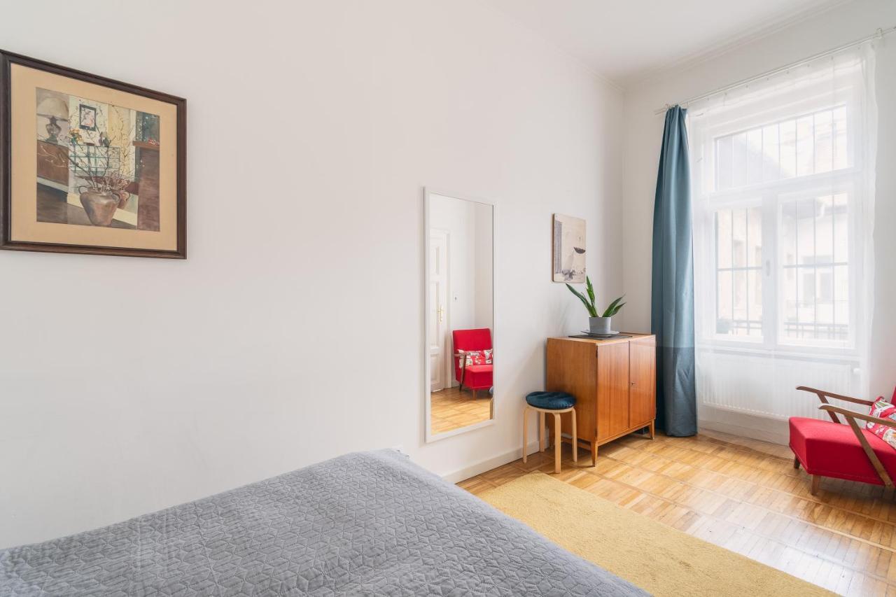 Bright&spacious Loft With Basilica View * Budapest