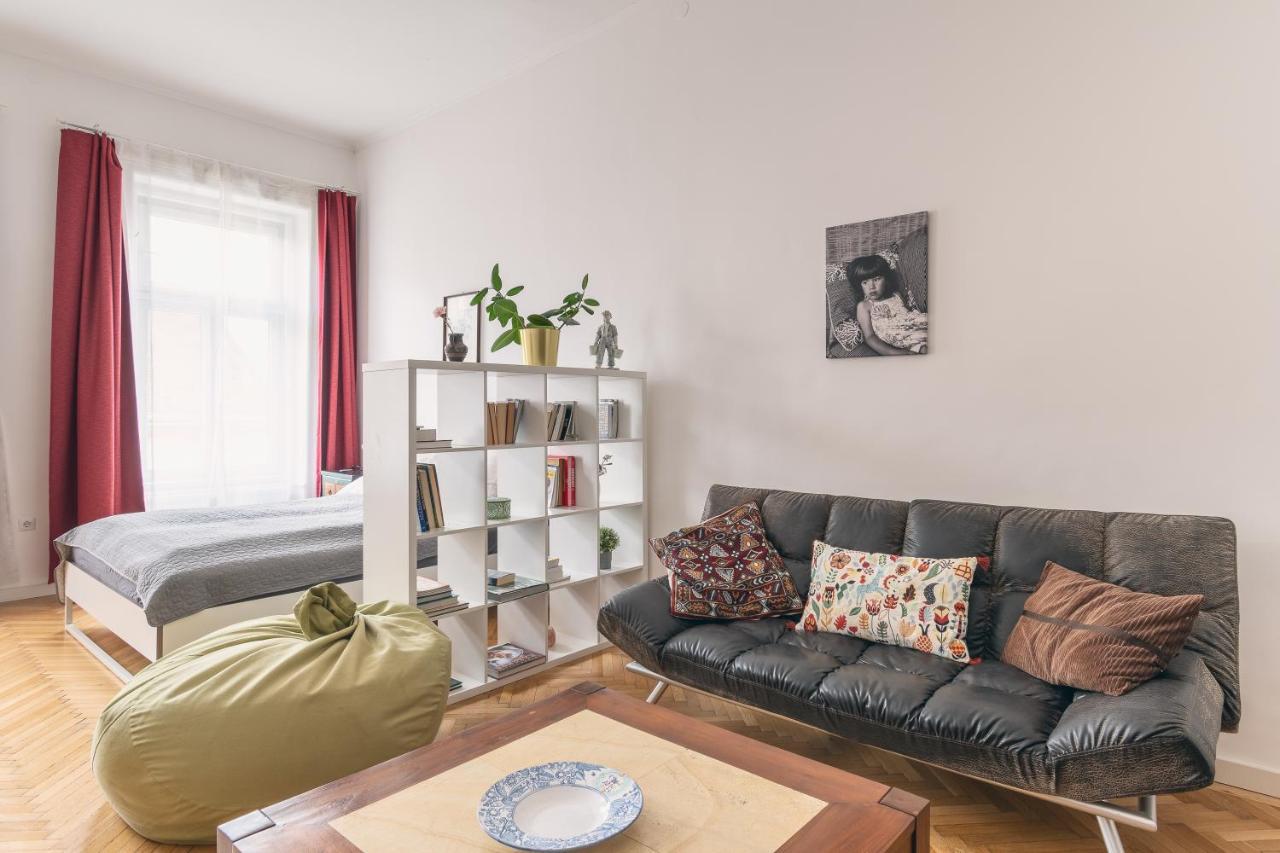 Bright&spacious Loft With Basilica View * Budapest
