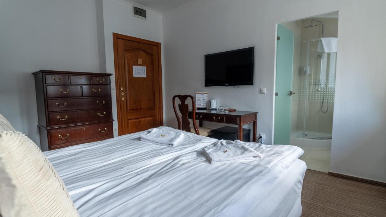 Opera16 Guestrooms