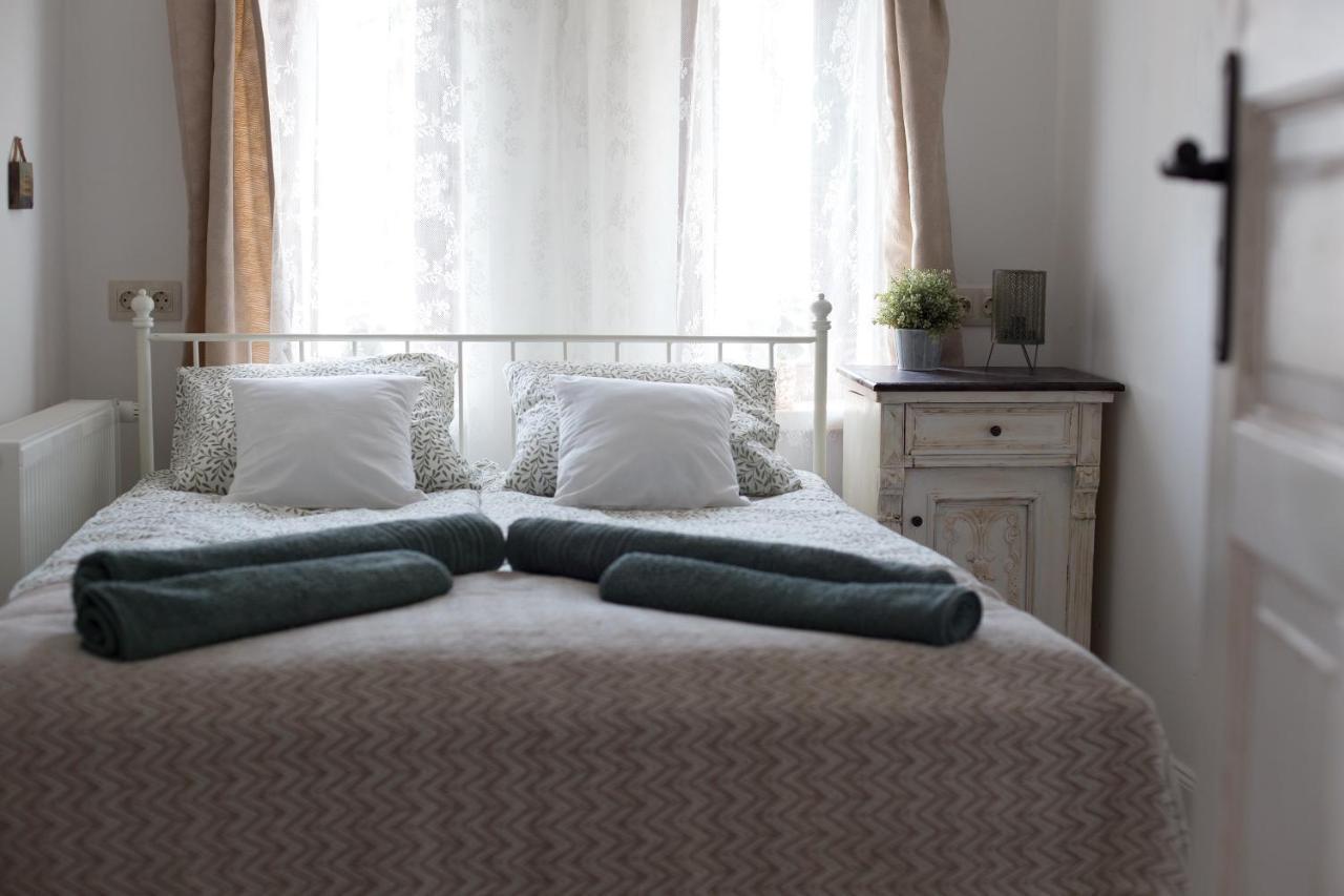 Apartamento Kuria With Free Parking Budapest