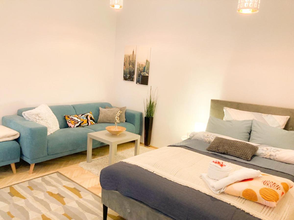 Basilica 9 - Heart Of The Apartamento *