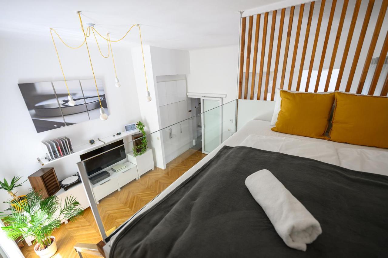 Apartamento Aktrecords *