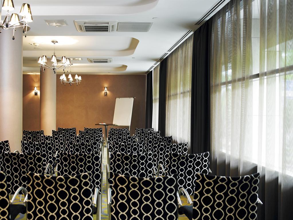 Belvedere Hotell 4*