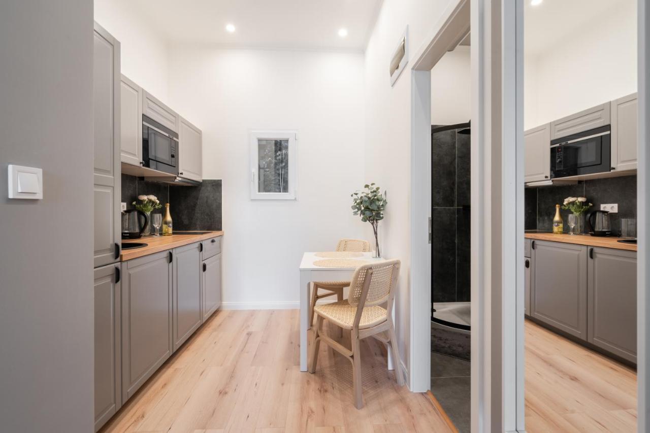 Apartment A62 - Akacfa Street - Location By Bqa