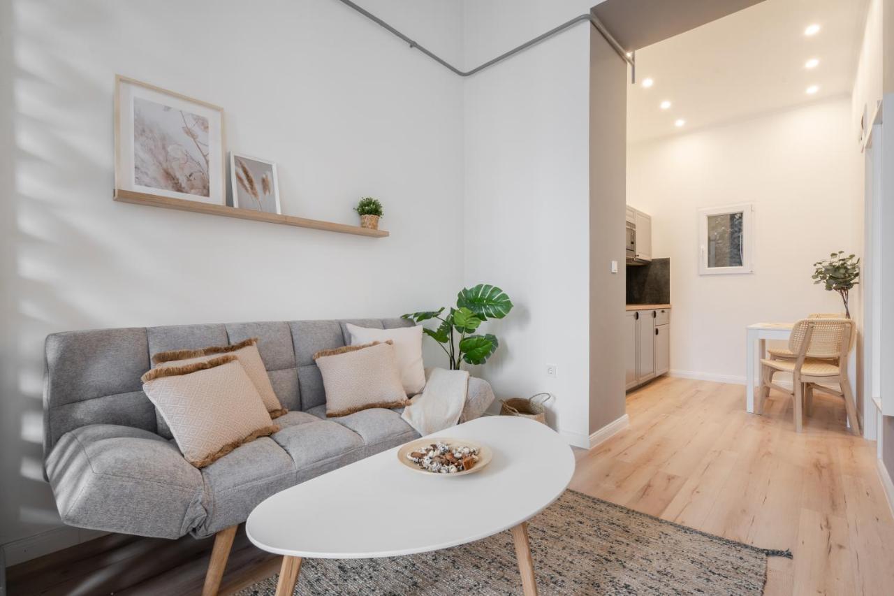 A62 - Akacfa Street - Location By Bqa Apartment Budapest