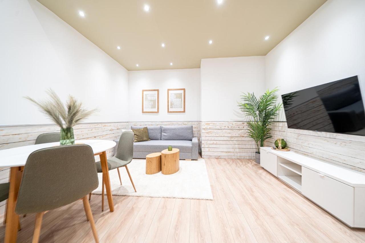 A30- Boutique Apartments, Location. By Bqa *