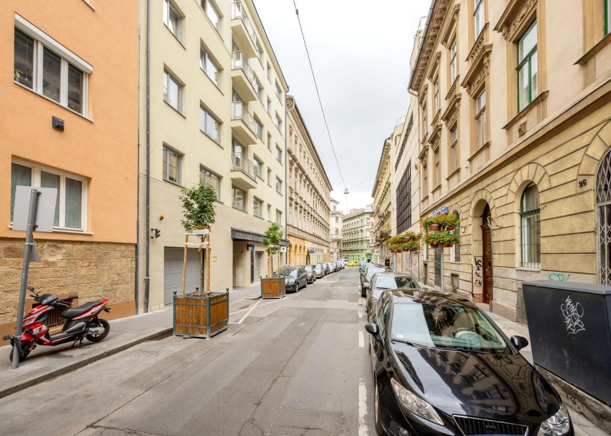 Apartment Feel Superior # Free Parking # Balcony # Ac