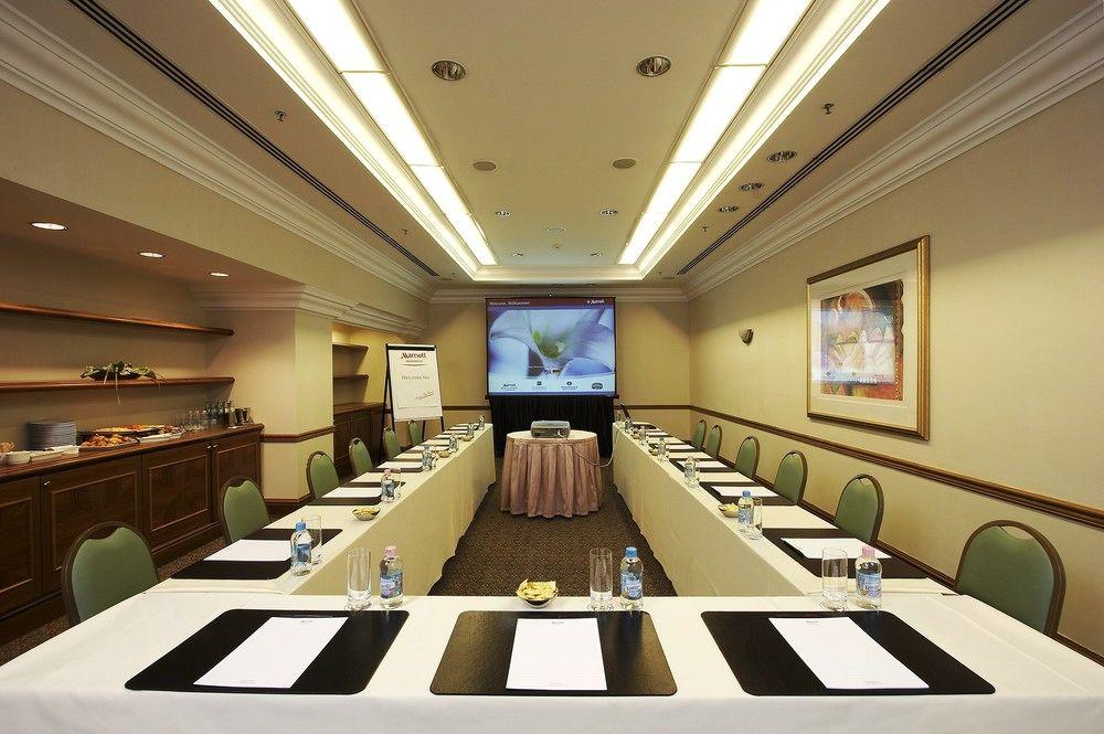 Hotel Millennium Court, - Marriott Executive