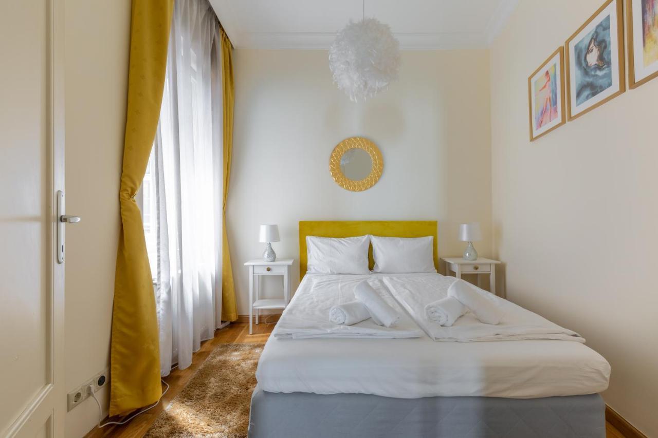 Gde Karoly Apartmant Apartamento