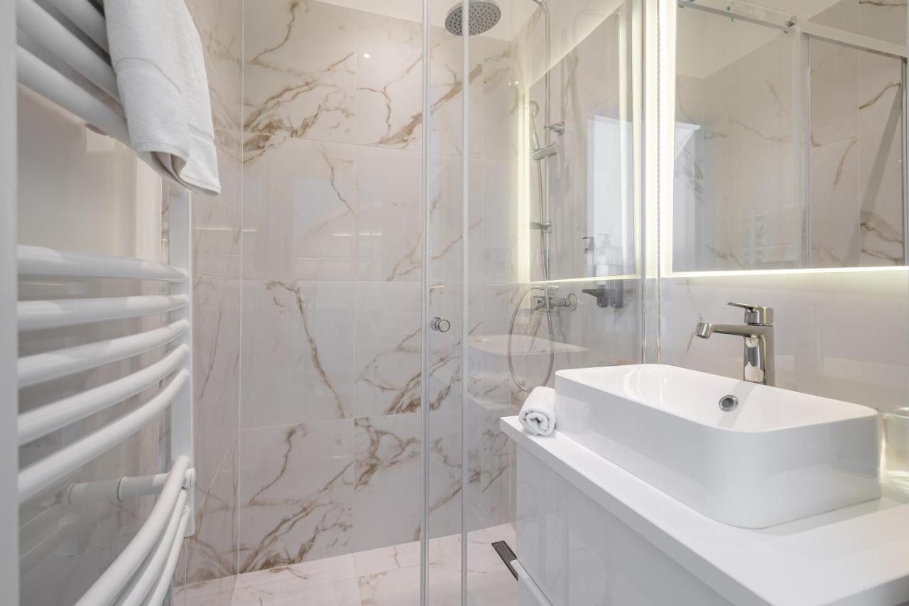E13 - Grand Boulevard Heritage - Location By Bqa *