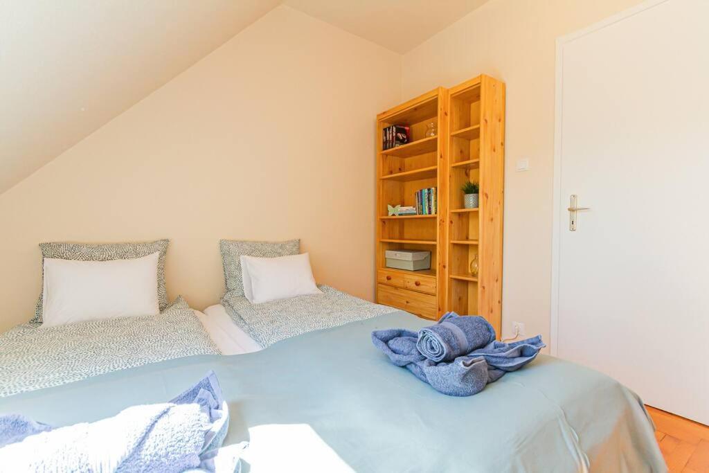 Apartamento Roomy 80sqm At Center Free Parking Space, Ac & Balcony *