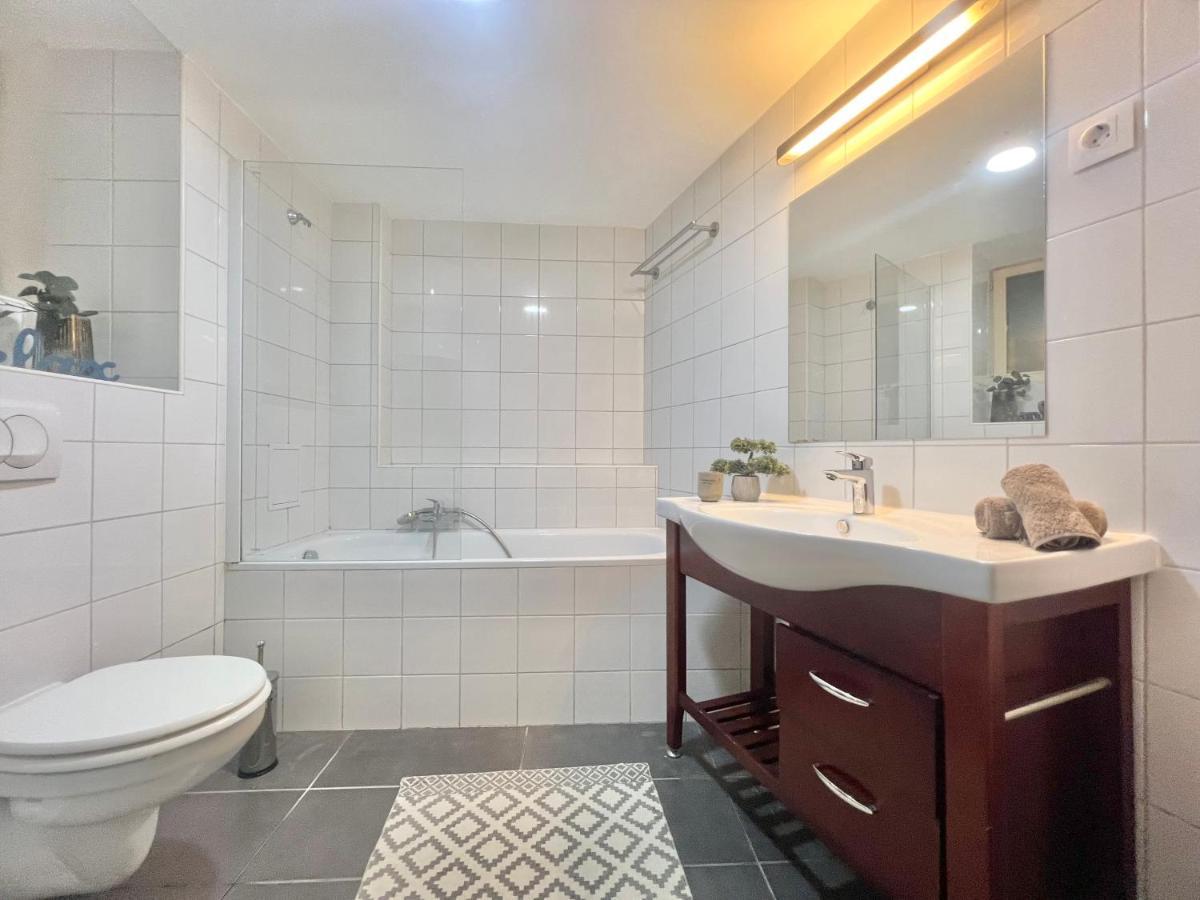 Museum Corner Apartamento Budapest