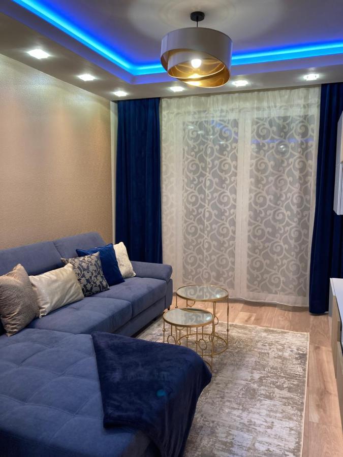 Corvin Luxury Blue *