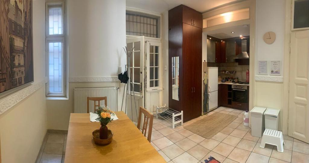 Almassy View Apartament Budapeszt