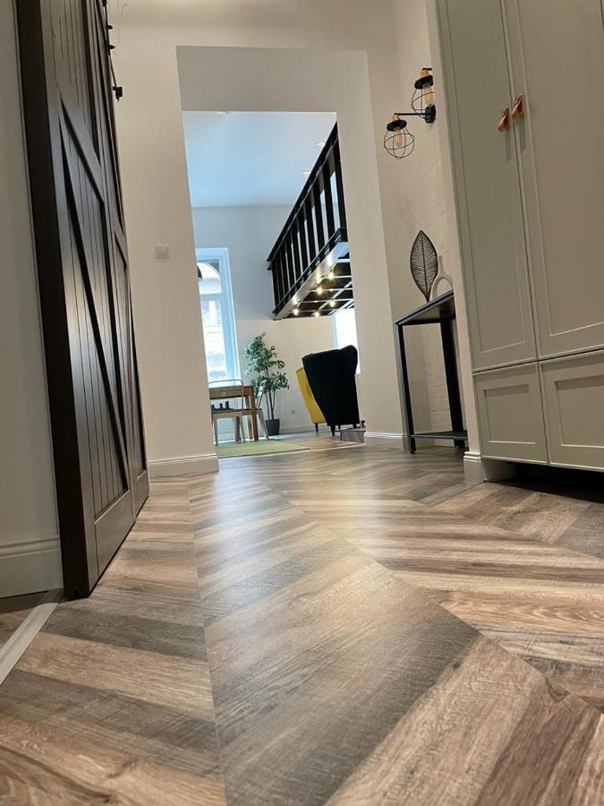 Awesome Loft - King Street Apartmán
