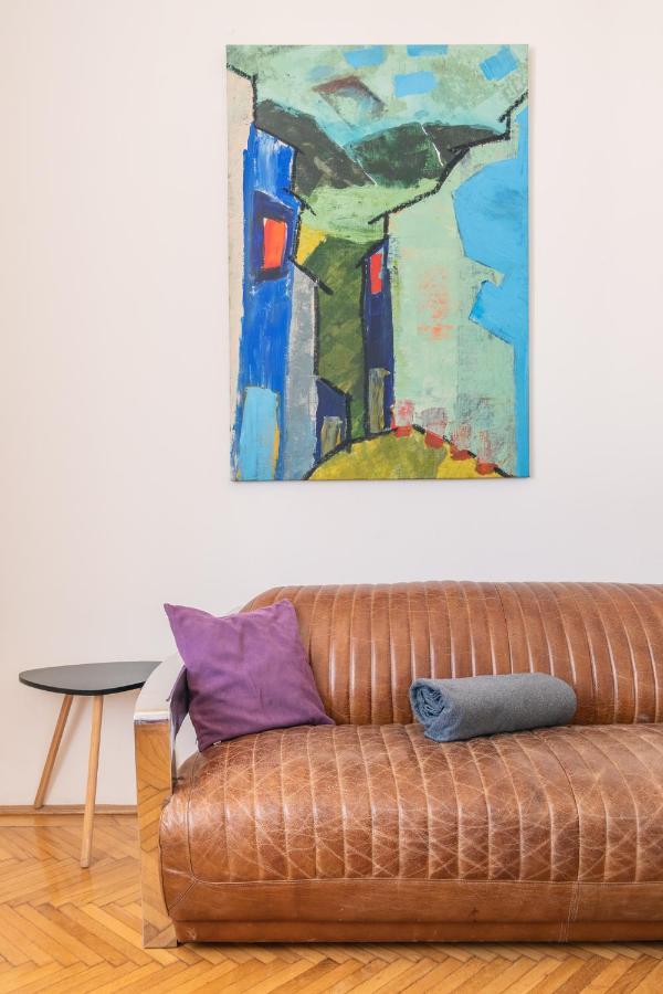 Sunny, Airy, Artsy & Authentic Loft With Balcony Apartmán Budapest