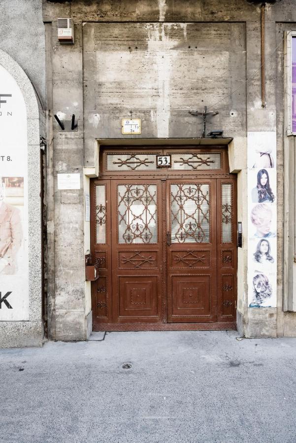 Twin * Budapešť