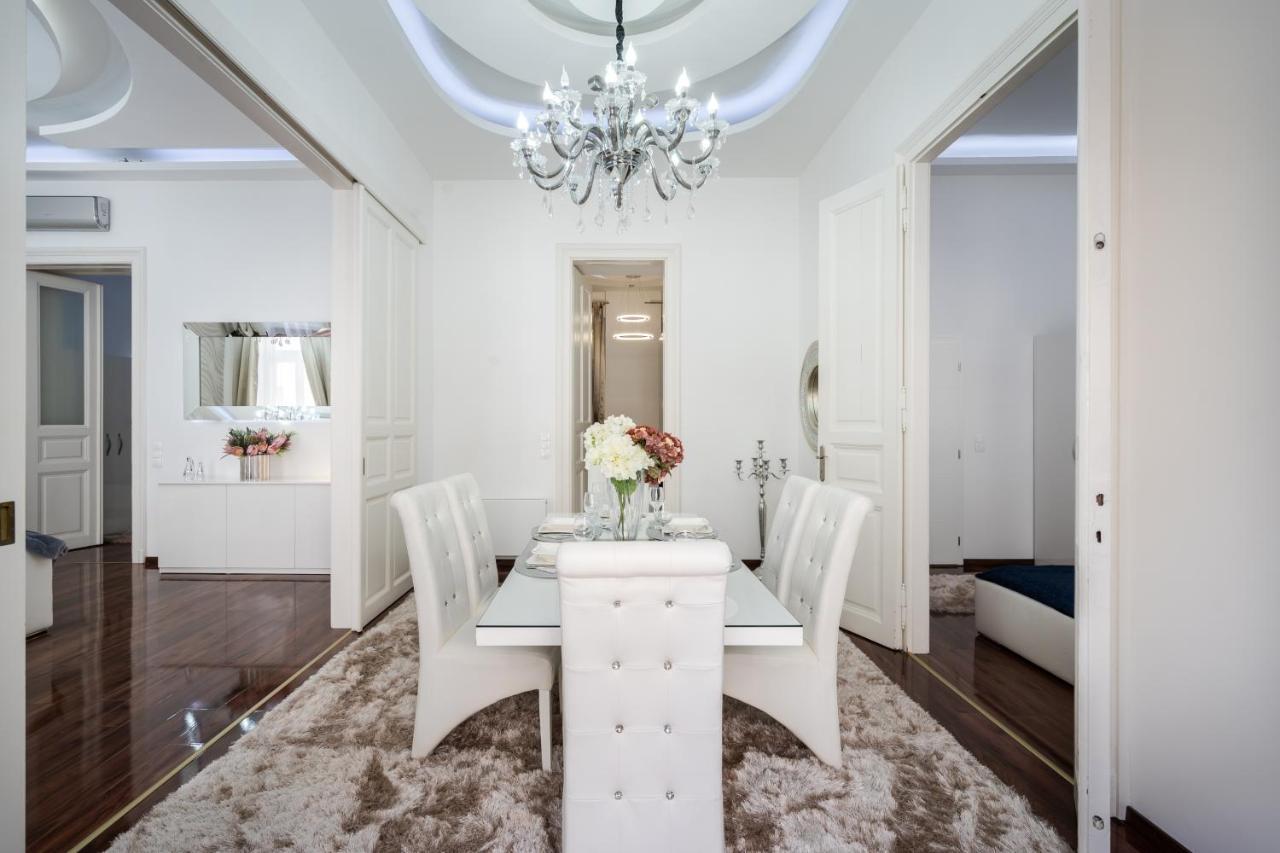 Opera Balkony Luxury With Free Parking *