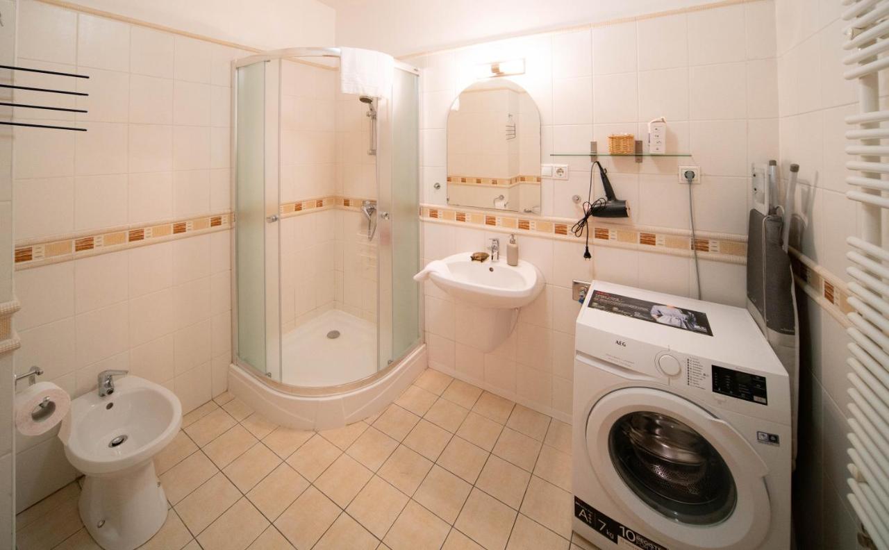 Free Parking Amphitheater - Wifi, Ac, Tv Apartamento Budapest