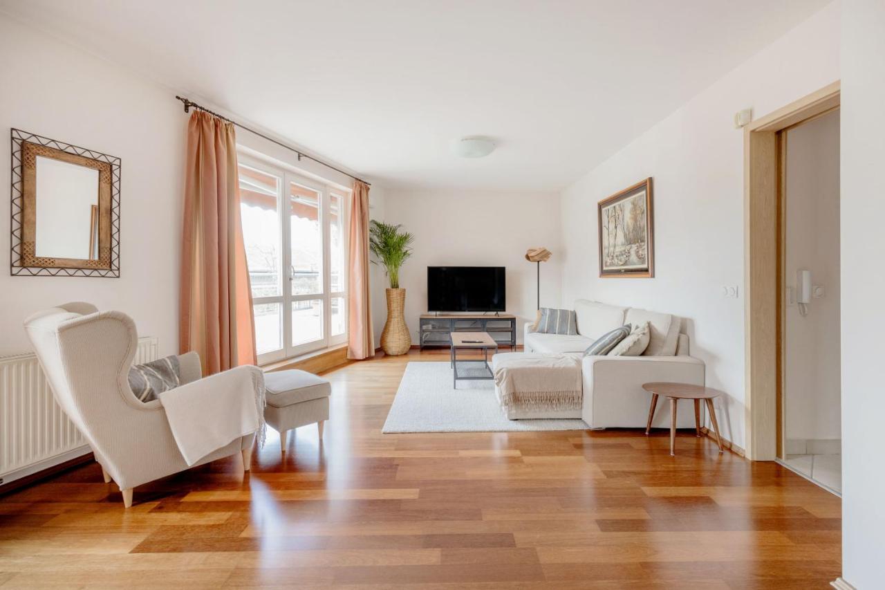Bright And Spacious Penthouse W/ Terrace & Parking Apartmán *