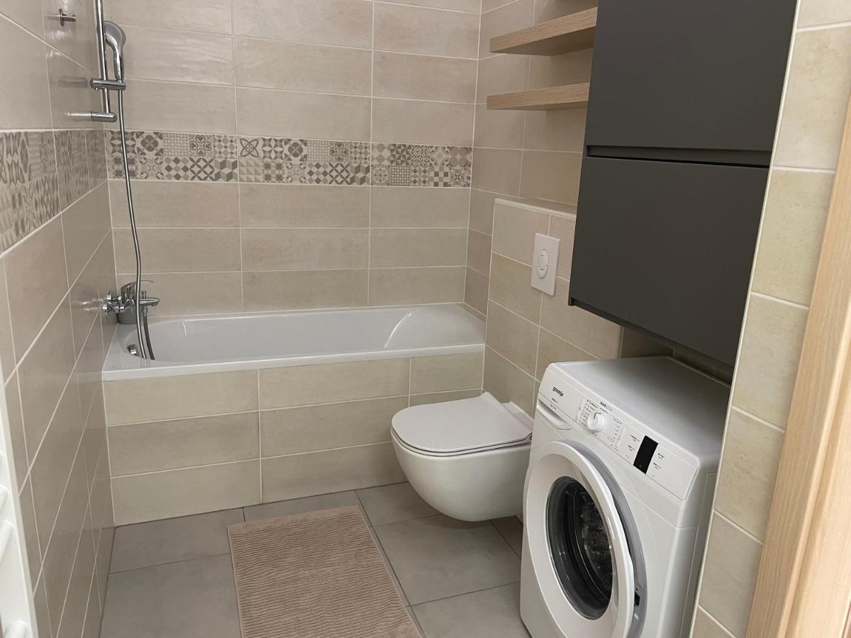 Bay Shore Flat Budapest