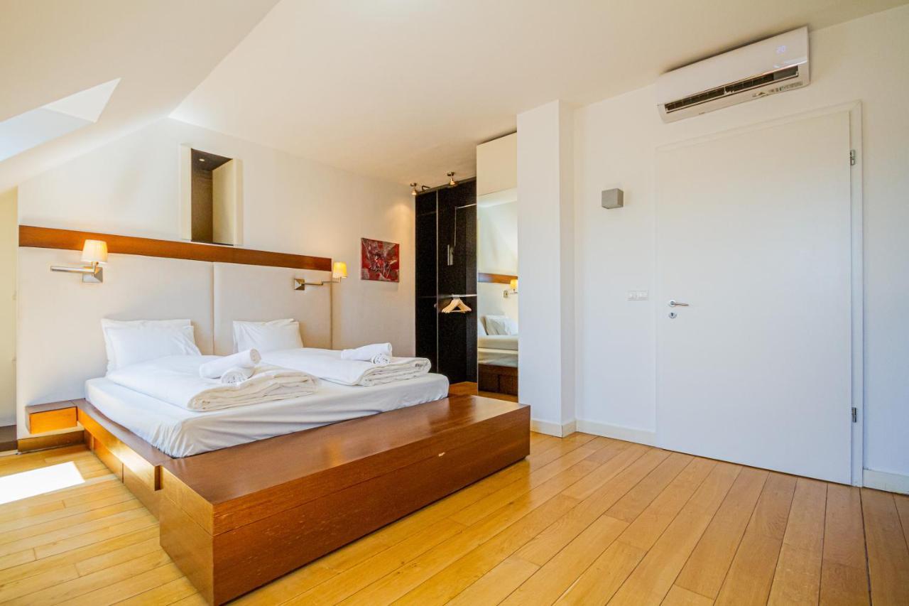 Luxury With Balcony In Downtown Appartement Budapest
