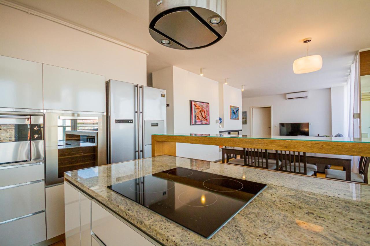 Luxury With Balcony In Downtown * Budapest