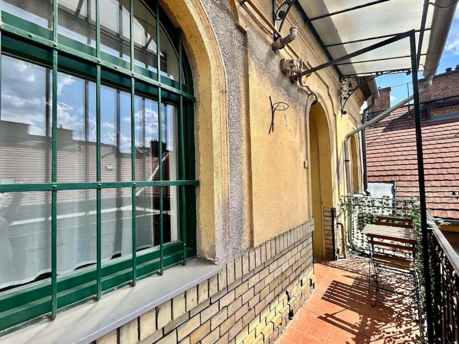 Apartmán Edna With Balcony