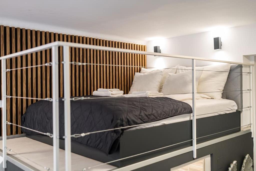 Appartamento Industrial By Danube, Margaret Island *