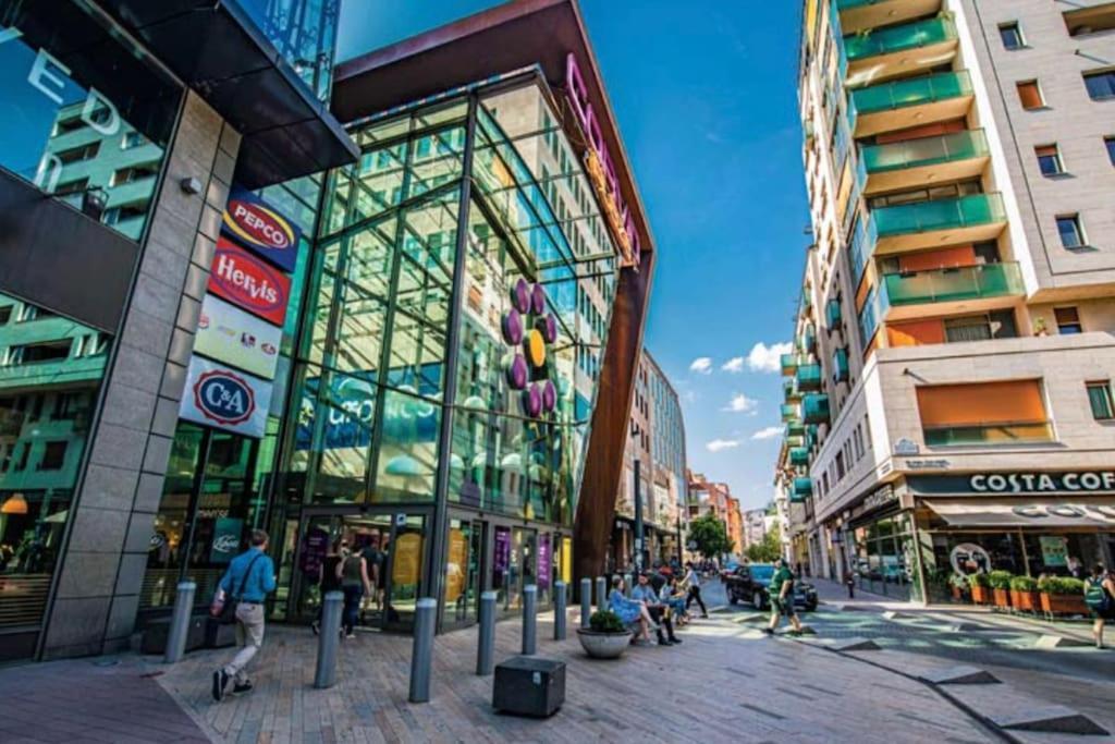 Corvin Promenade Free Parking *