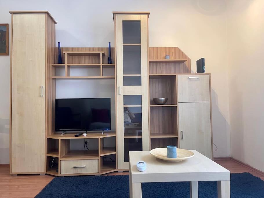 Apartment Corvin Promenade Free Parking