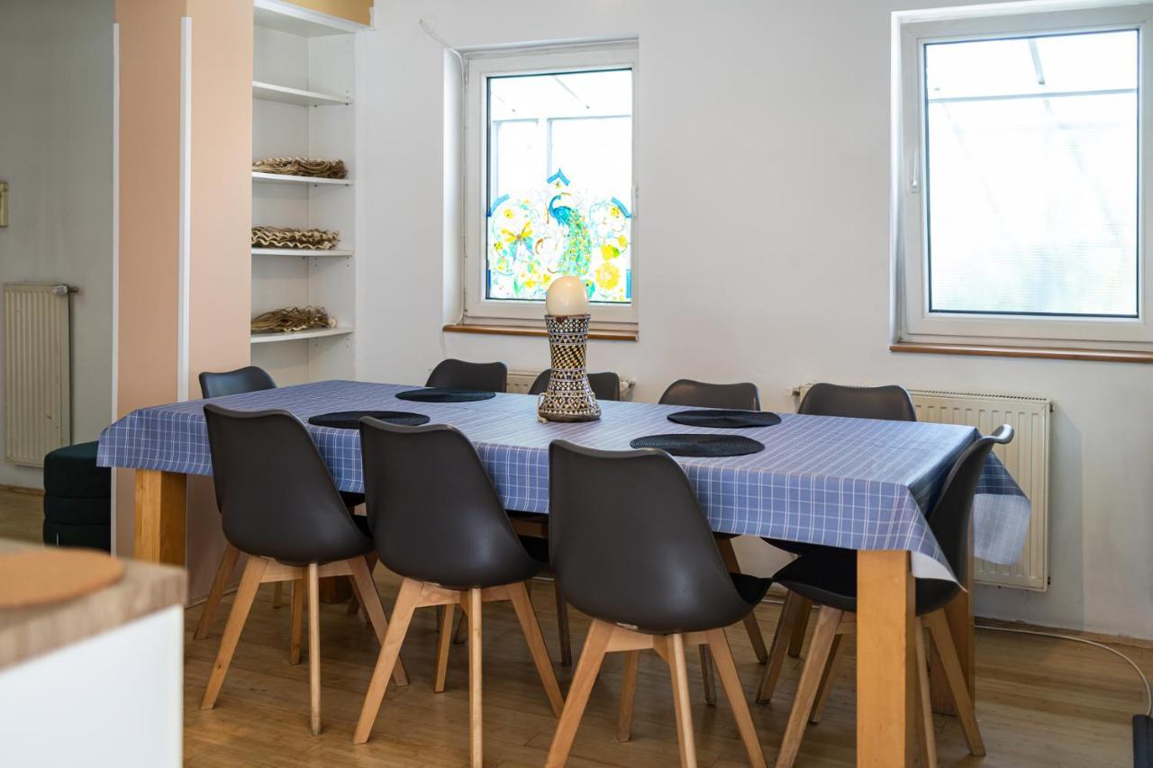 Center Penthouse - Huge Terrace And Free Parking - Tram/metro - Ac Budapest