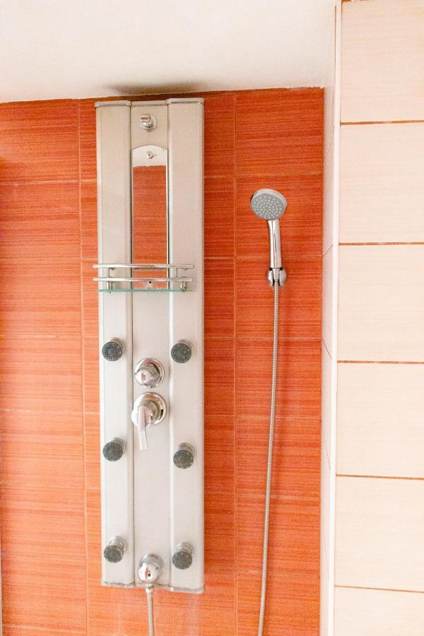 Apartment Cosy Nest Close To Blaha Sqr
