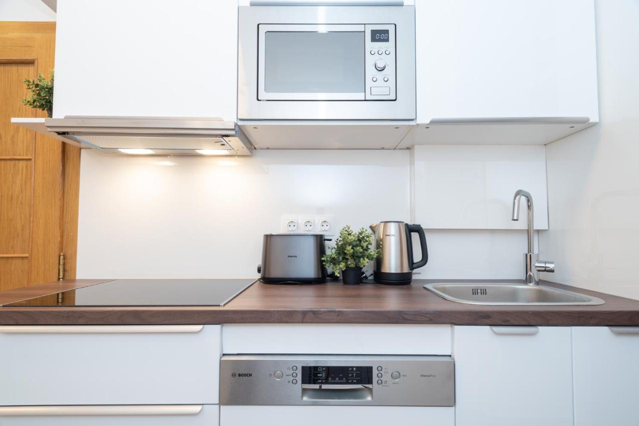 Stylish New With View On New York Palace Apartamento *