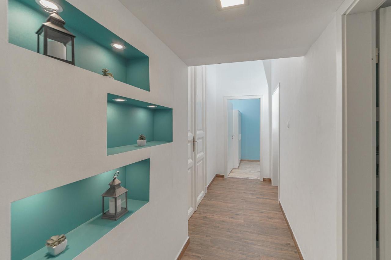 Apartment Cityscape Budget Wesselenyi *
