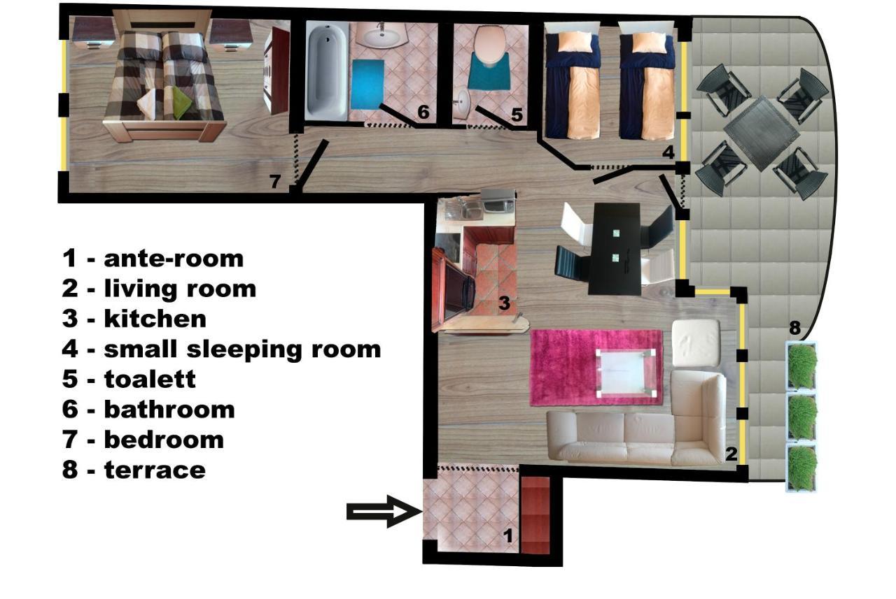 Merry&car - Huge Balcony + Living + 2br Apartment *