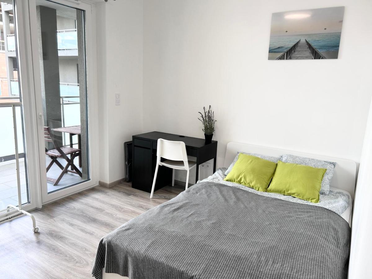 New 2022 Family&friends Downtown Ac 3br 2ba Free Parking Big Balcony Near Metro&train Station Self Check-in