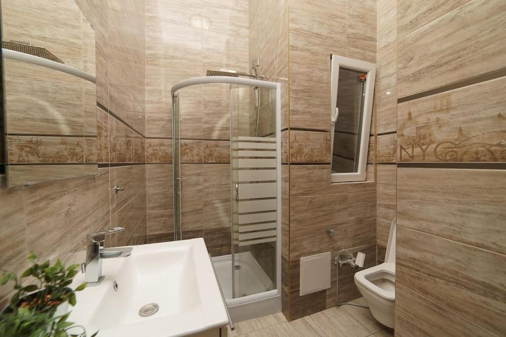 Cityscape Budget Kiraly Appartamento *