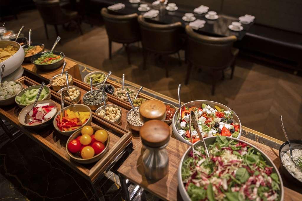 Párisi Udvar Budapest, Part Of Hyatt 5*