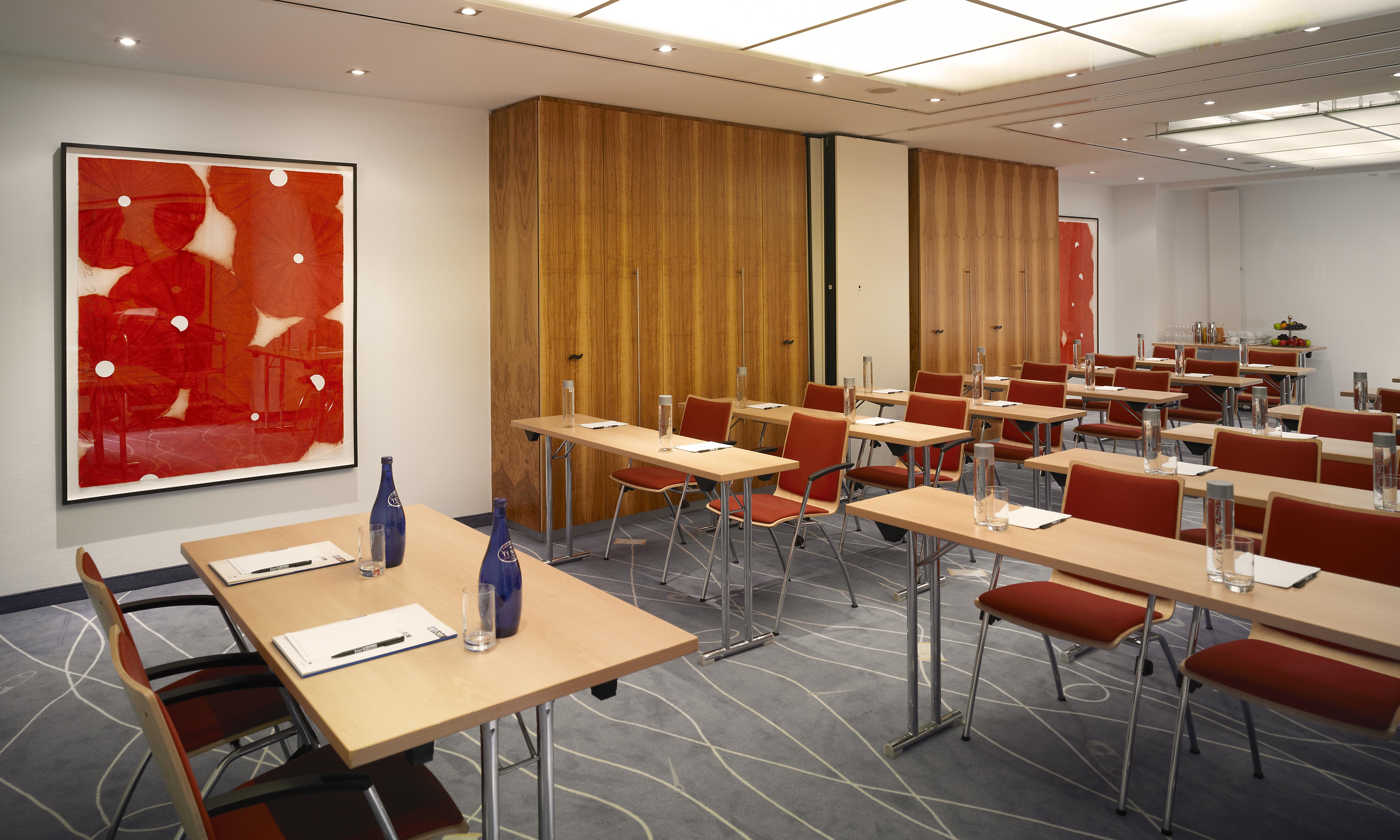 Hotel Park Plaza 4*