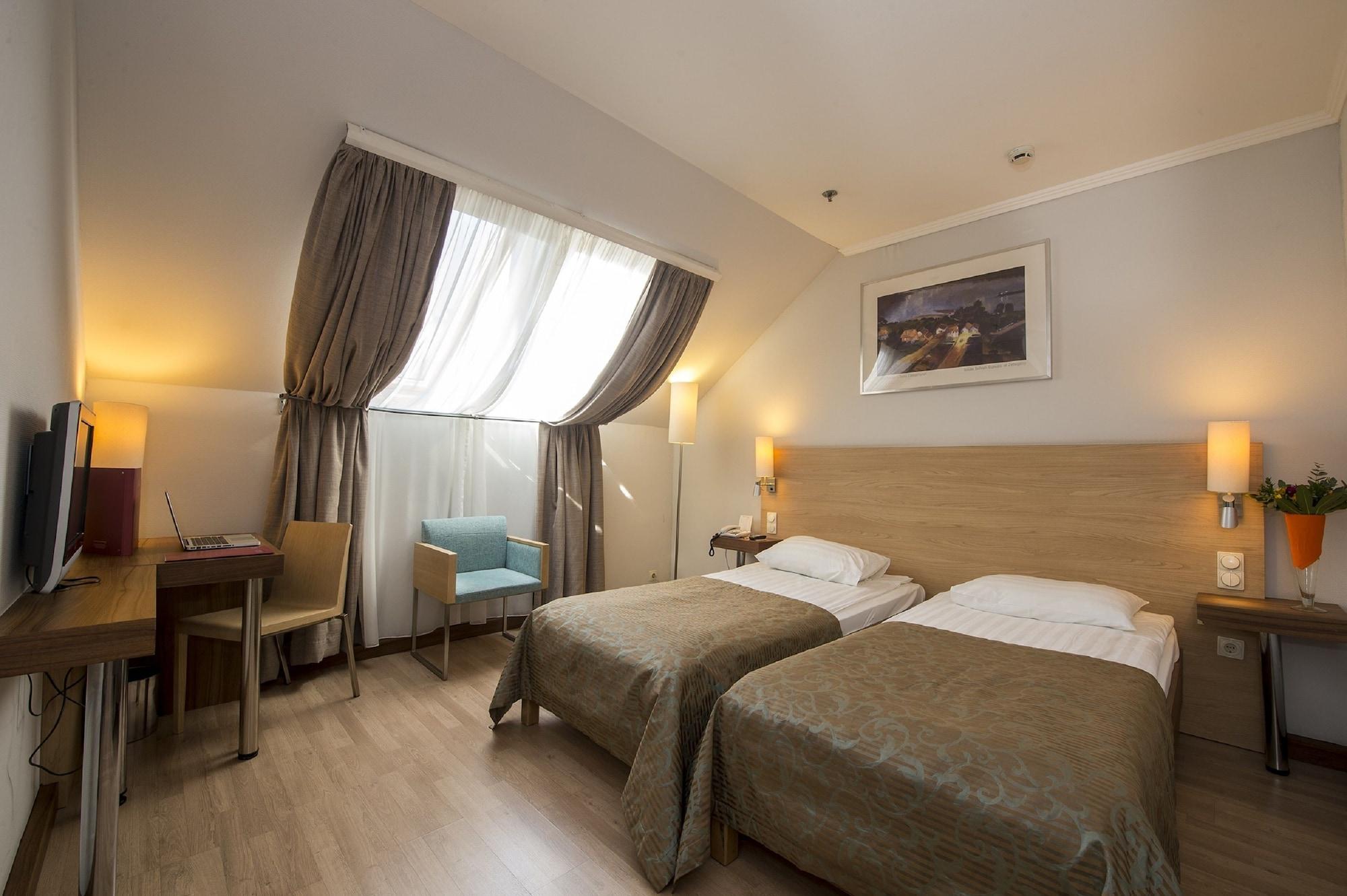 Hotel Bristol