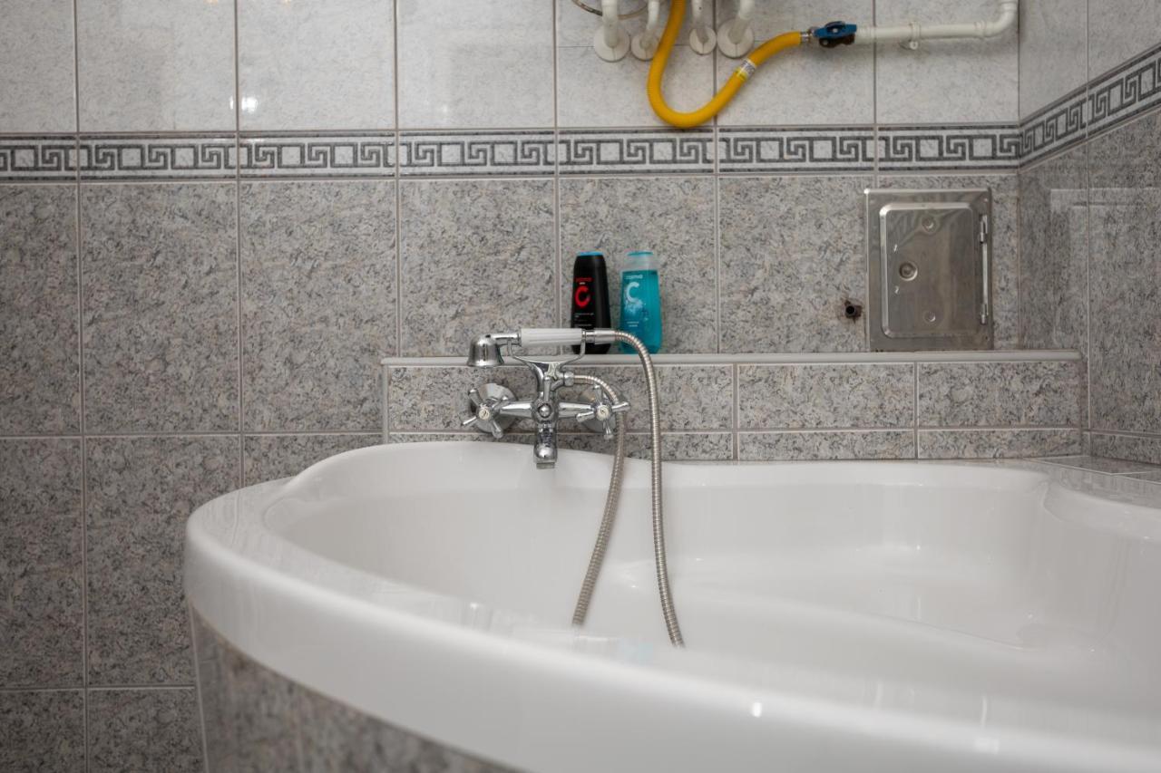 Emerald Suite With Free Parking Appartement *