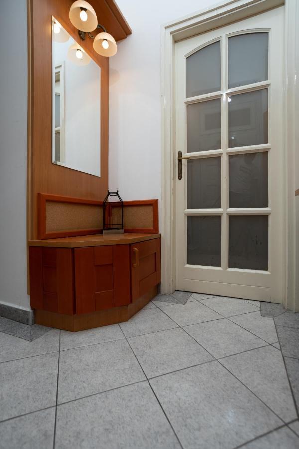 Emerald Suite With Free Parking Boedapest