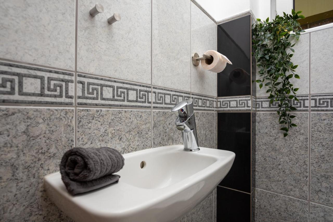 Emerald Suite With Free Parking Appartement *