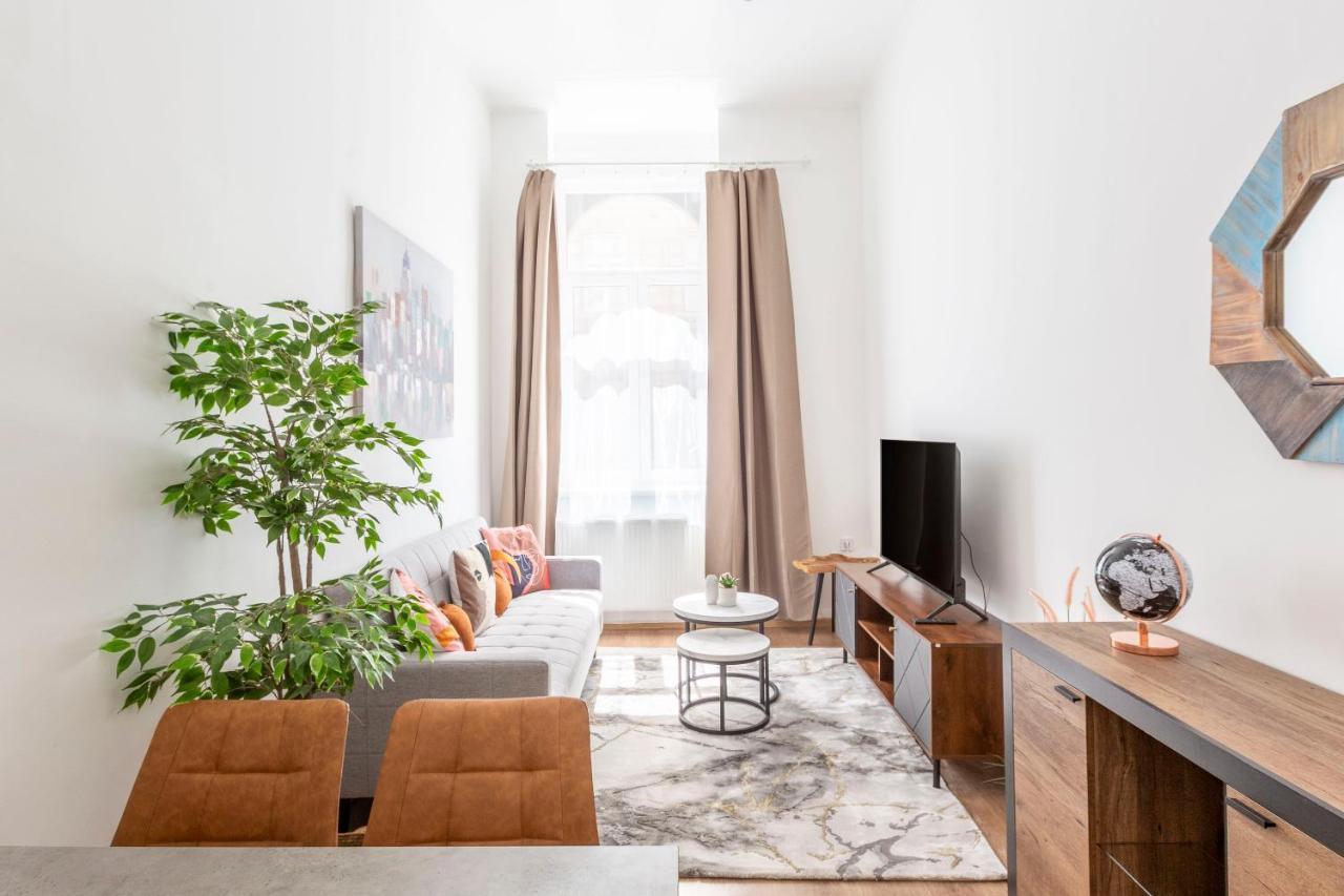 Cozy & Pleasant Homes In The Heart Of Apartmán *